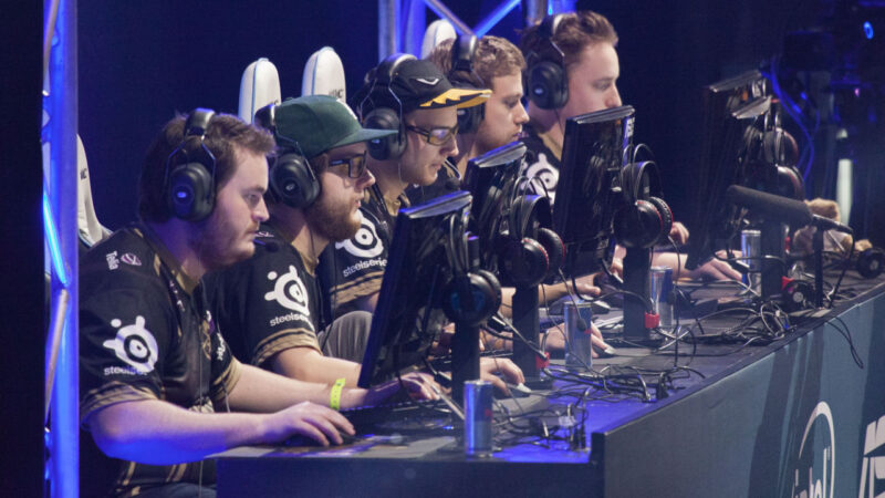 Panduan Lengkap Meningkatkan Skill Gaming untuk Pemain Serius dan Kompetitif